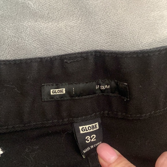 Mens 32 Globe black slim jeans - Picture 2 of 2